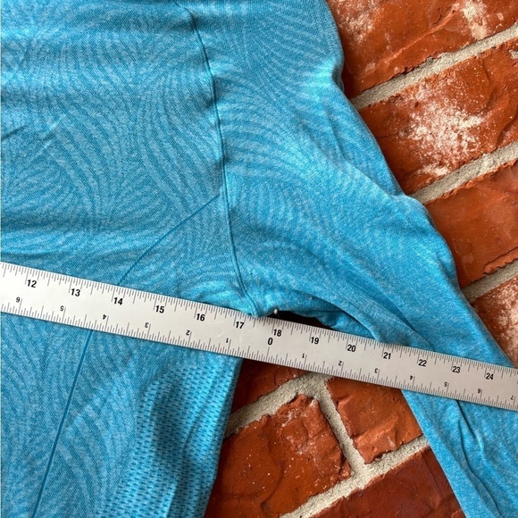 Moving Comfort Womens Large Blue Quarter Zip Long Sleeve Pullover Active Top - Picture 7 of 9